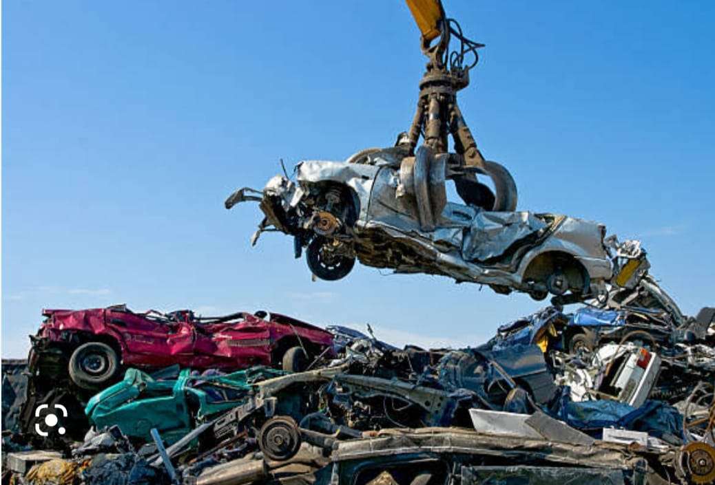 Car scrap dealer , car scrap